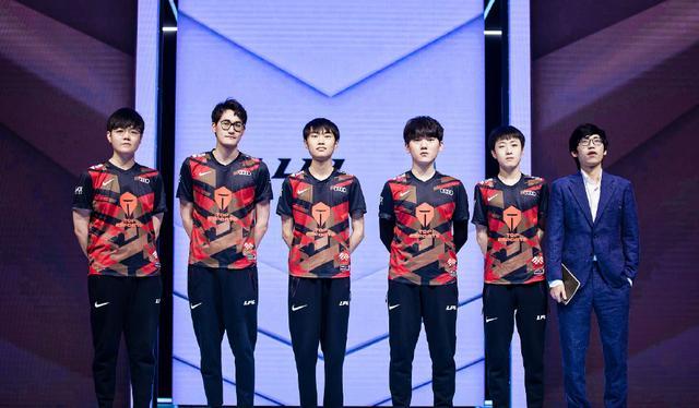 处的助攻 处的助攻